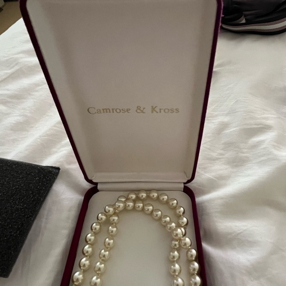 Kamrose and Cross Pearls - Picture 3 of 5